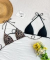 Kadın Leopar Desenli Ve Siyah Minimal Kesim Üçgen Bikini Üstü