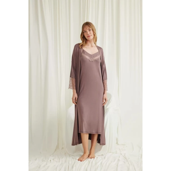 Dekolteli Yakası Ve Kolu Dantelli Sabahlık Takımı