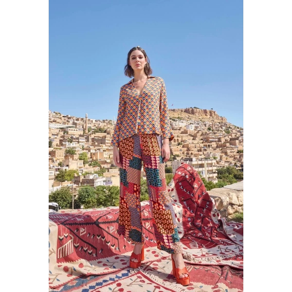 Etnik Desenli Saten Alt Üst Takım