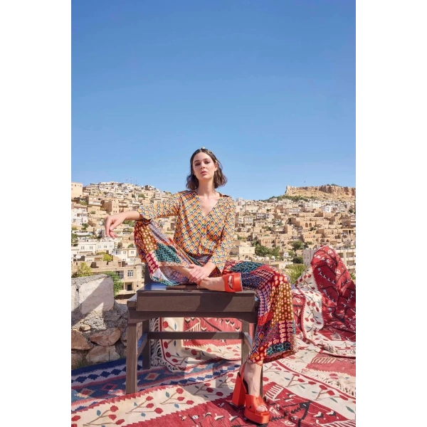 Etnik Desenli Saten Alt Üst Takım