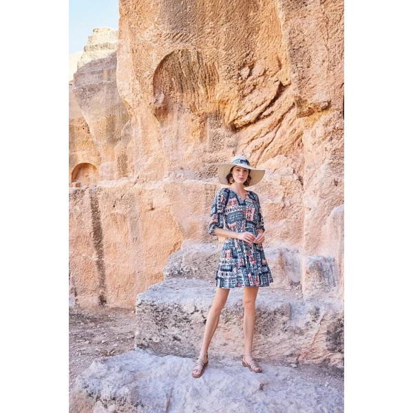 Etnik Desenli Truvakar Kollu V Yaka Elbise