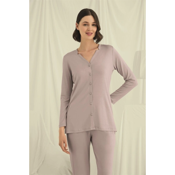 Uzun Kollu Düğmeli V Yaka Pijama Takımı