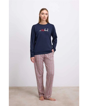 %100 Pamuklu Uzun Kol Sweatshirt Ve Ekose Pantolon Pijama Takımı