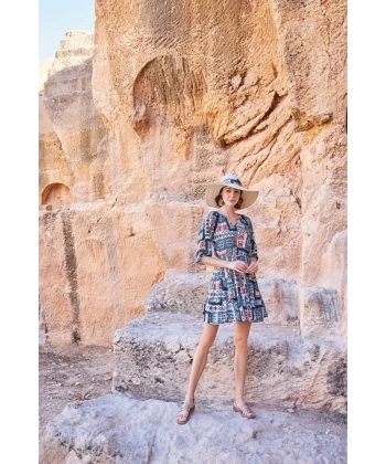 Etnik Desenli Truvakar Kollu V Yaka Elbise