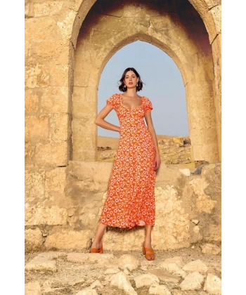 Viskon Çiçek Desenli Kısa Kollu Elbise