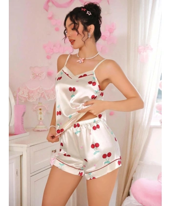 Kadın Ekru Kiraz Desenli Saten Şort Pijama Takımı 2226