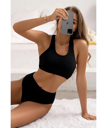 Kadın Siyah Çapraz Sırt Detaylı Iç Çamaşır Takımı
