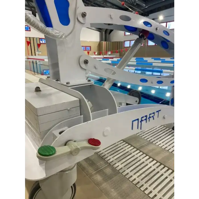 Nart Free Engelli Havuz Asansörü | Portatif, Güvenli ve Kolay Kullanım Sunan Yüzme Havuzu Erişim Cihazı