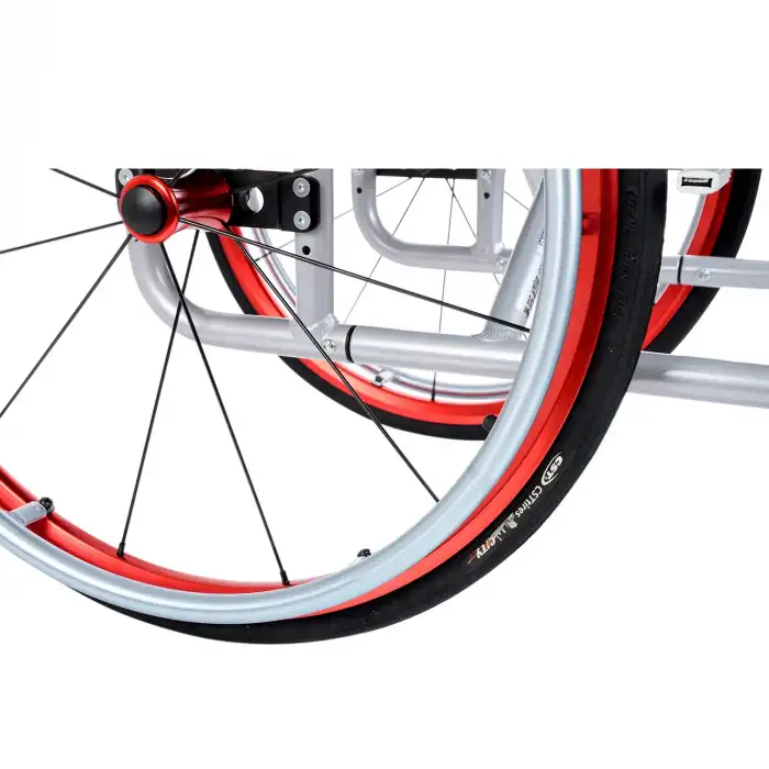 Comfort Plus Aktif Tekerlekli Sandalye | Hafif Alüminyum Şase, Quick Release Tekerlek, 45 cm Oturuma Genişliği, 15 kg, DM-315