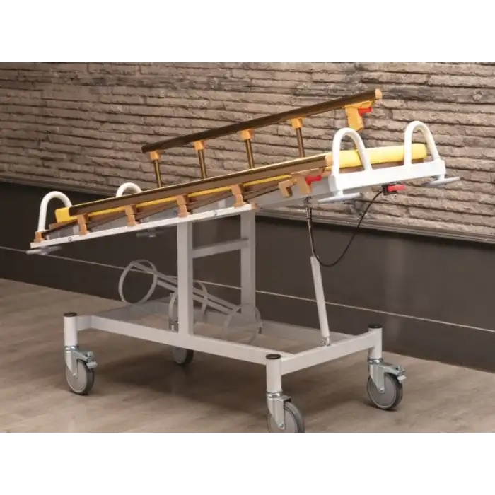 Pediatrik Turuncu Sedye | Manuel Sırt Ayarlı, Trendelenburg ve Emniyet Kemerli TM-K2215