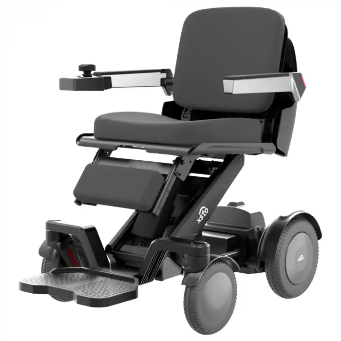 Poylin Akıllı Tekerlekli Sandalye | Otomatik Eğim Ayarlı, Katlanabilir, 360° Manevralı P212 XSTO M4U