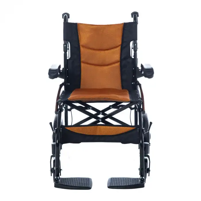 Römer Hafif Manuel Tekerlekli Sandalye | Katlanabilir, Antibakteriyel Döşemeli,Refakatçi Frenli R212