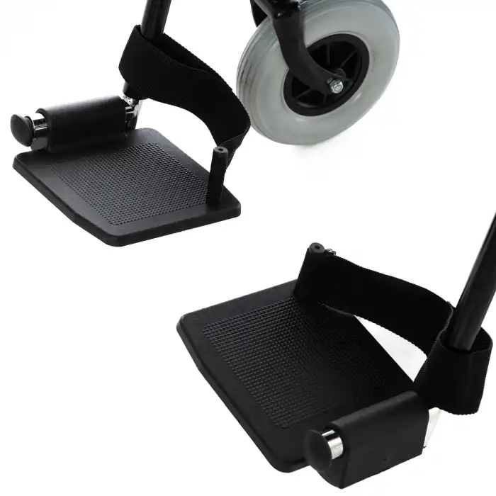 Römer Manuel Tekerlekli Sandalye | Katlanabilir, Refakatçi Frenli ve Anti-Tipper Donanımlı R221