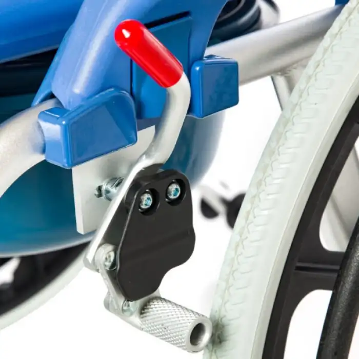 RÖMER Büyük Tekerlekli Banyo Tuvalet Sandalyesi | Çıkarılabilir Kovalı, Frenli, Alüminyum Şase R403