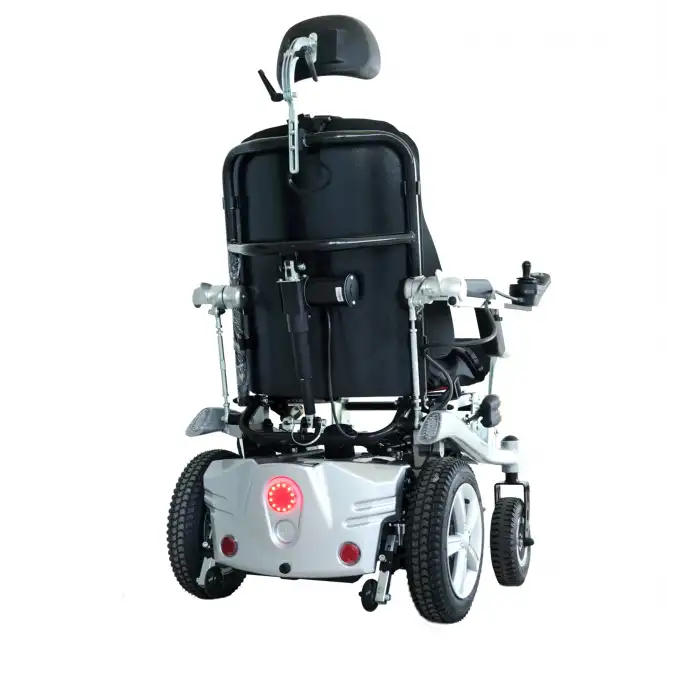 Scuba Ayağa Kaldıran Akülü Tekerlekli Sandalye | Dikey Pozisyonlama Özellikli Güçlü Yapı S300