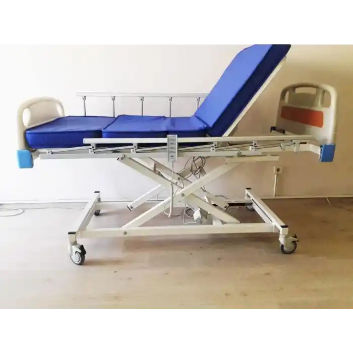 3 Motorlu Asansör Özellikli Hasta Karyolası | Yüksekliği Ayarlanabilir, Konforlu ve Güvenli Kullanım