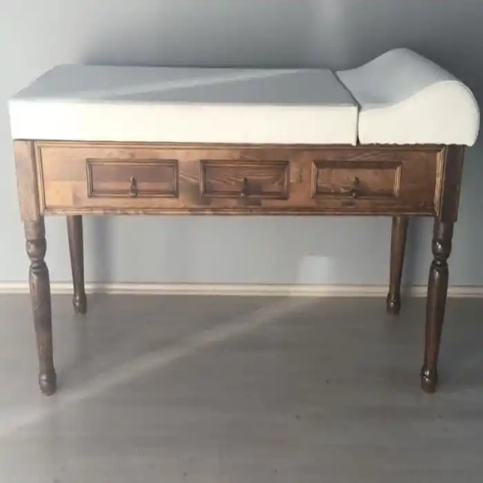 Ahşap Çekmeceli Muayene Masası Eskitme | El Yapımı, Ayarlanabilir ve Silinebilir Deri Kaplama