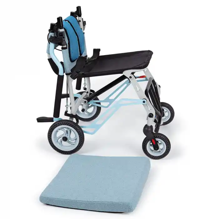 Comfort Plus Transfer Tekerlekli Sandalye Mavi | Katlanabilir Alüminyum Gövde, Refakatçili Kullanım, Ergonomik File Döşeme DY01409LJ