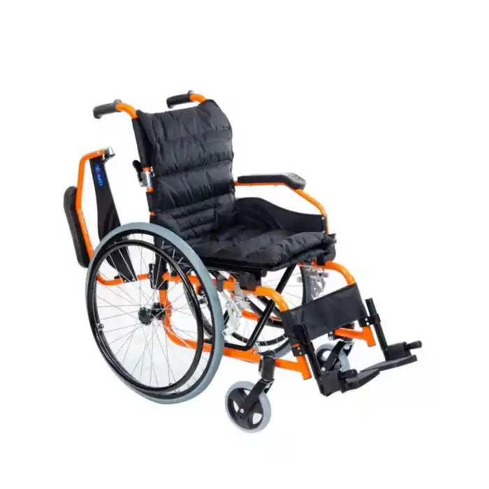 Comfort Plus Çocuk Tekerlekli Sandalye Turuncu&Siyah | Alüminyum Şase, Katlanabilir Yapı, Temizlenebilir Döşeme KY980LA-35