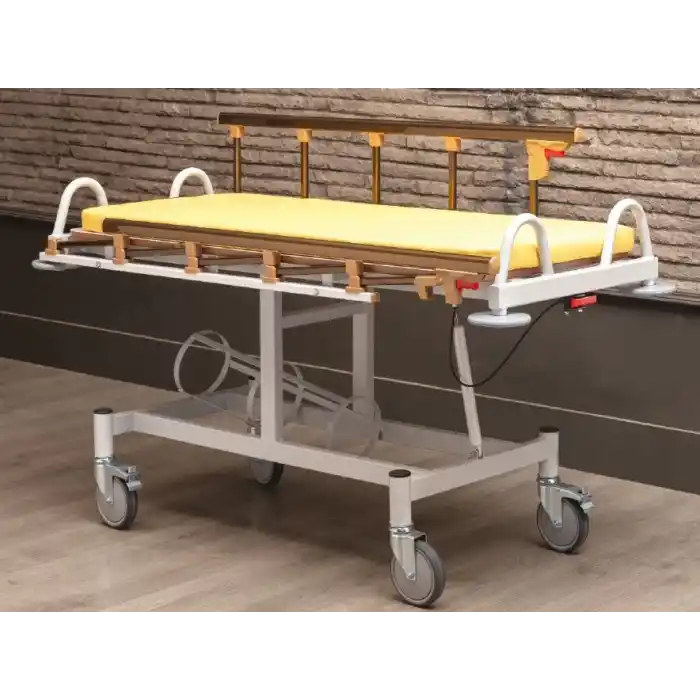 Pediatrik Turuncu Sedye | Manuel Sırt Ayarlı, Trendelenburg ve Emniyet Kemerli TM-K2215