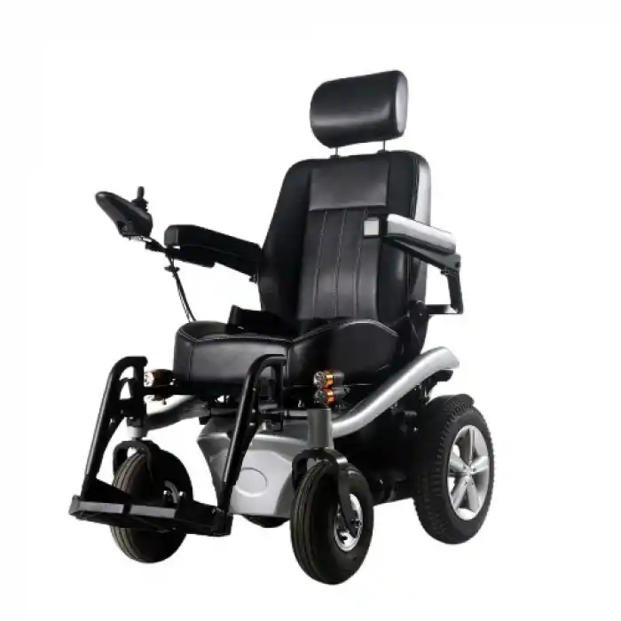 Poylin Arazi Tip Akülü Tekerlekli Sandalye | Kaptan Koltuklu, Sırt Yatar, 15 cm Engel Atlama P268