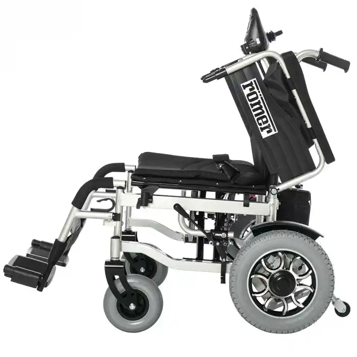 Römer Akülü Tekerlekli Sandalye | Katlanabilir Çelik Şase ve 150 Kg Taşıma Kapasiteli Yapısıyla R103