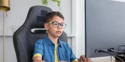 Çocuklarda Postür Bozukluğu Nasıl Önlenir?