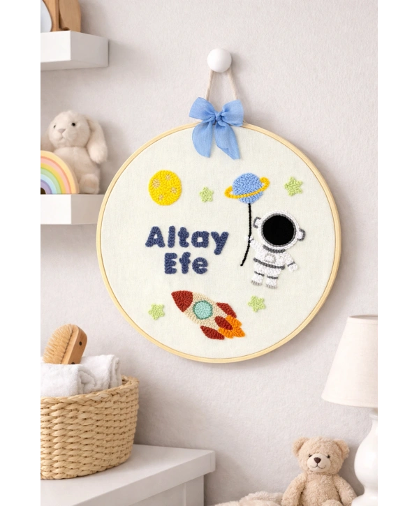 Uzay Temalı Punch Nakış – Kişiye Özel Duvar Panosu