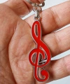 Kırmızı Renkli Sol Notalı Metal Anahtarlık