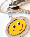 Sarı Gülen Surat Emojili Dönebilen Metal Anahtarlık