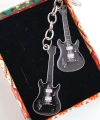 Siyah İki Gitarlı Metal Anahtarlık