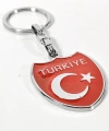 Türkiye Yazılı Ay Yıldız Figürlü Kırmızı Metal Anahtarlık – Sade, Net ve Güçlü Bir Duruş