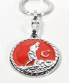 Atatürk Silüetli Ay Yıldız Figürlü Kırmızı Yuvarlak Metal Anahtarlık – Anlamlı ve Güçlü Bir Sembol