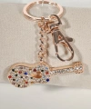Taşlı Çok Renkli Gitar Anahtarlık Rose Gold – Işıltılı Sanatsal Şık Çanta & Anahtar Aksesuarı