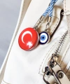 İpli Türk Bayraklı Nazar Boncuklu Cam Çanta Süsü