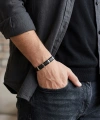Moncuk Design Siyah Deri Dolama Ve Titanyum Kilit Erkek Bileklik 33514B20D1