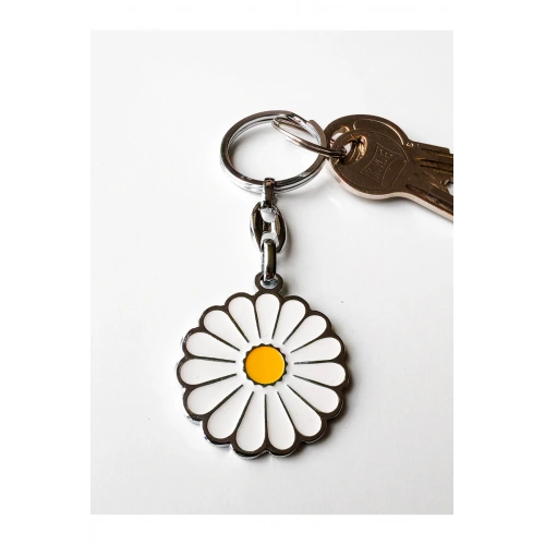 Beyaz Papatya Metal Anahtarlık