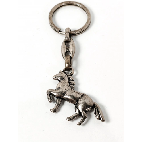 Şaha Kalkmış At Figürlü Metal Anahtarlık – Güç, Özgürlük ve Zarafeti Bir Arada Taşıyın