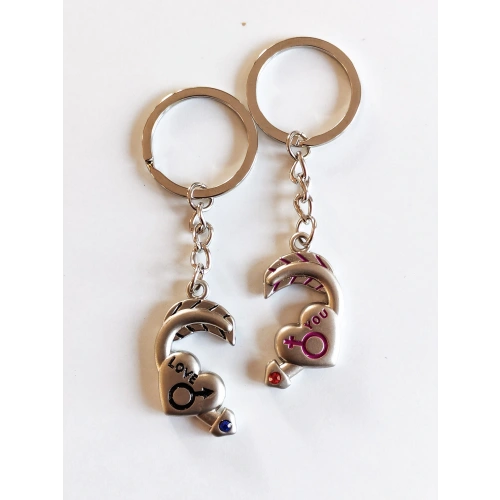 Çiftlere Özel Kalp Şeklinde İkiz Metal Anahtarlık