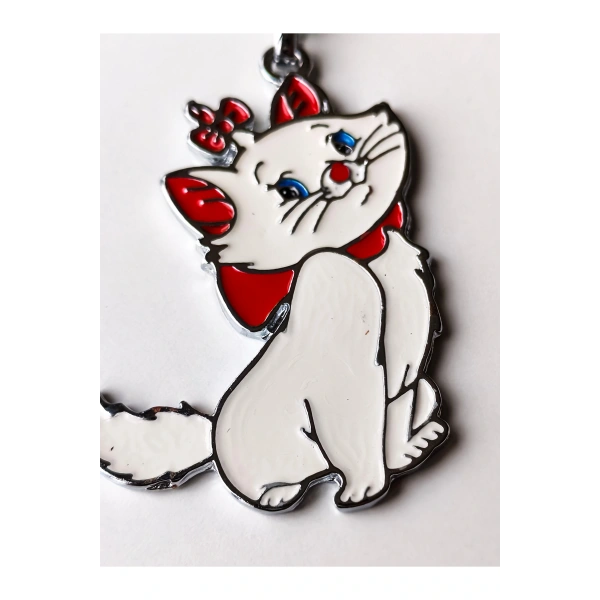 Kırmızı Kurdelalı ve Papyonlu Beyaz Renkli Şirin Kedi Metal Anahtarlık