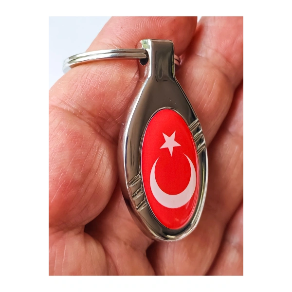 Kırmızı Türk Bayraklı Oval Metal Anahtarlık