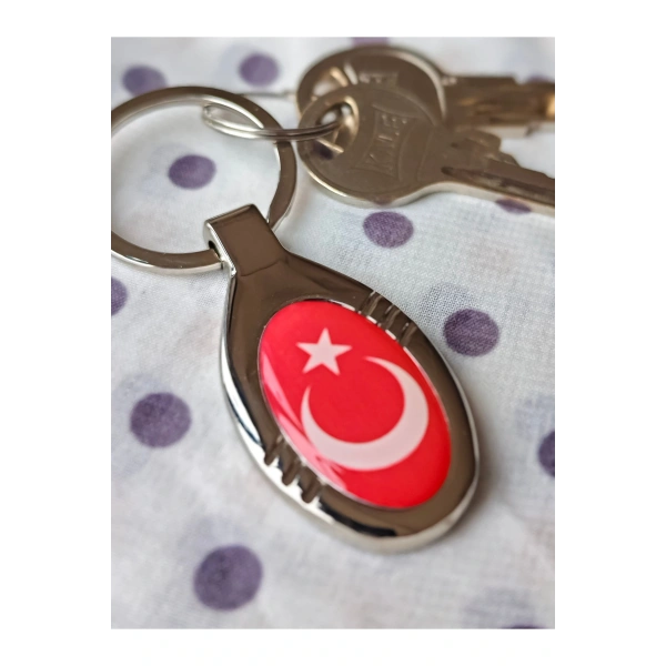 Kırmızı Türk Bayraklı Oval Metal Anahtarlık