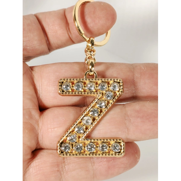 Taşlı Z Harfi Gold Metal Anahtarlık – Kişisel Anlam, Şık Işıltı ve Zarif Tasarım