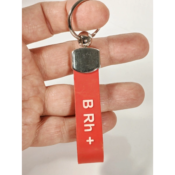 B Rh(+) Pozitif Kan Grubu Silikon Anahtarlık – Acil Durumlar İçin Hayati Bilgi