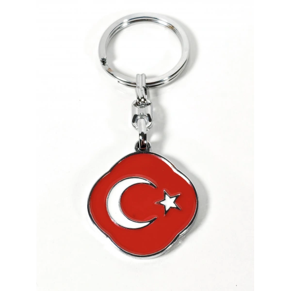 Türk Bayrağı Figürlü Kırmızı Metal Anahtarlık – Sade Şıklık ve Güçlü Anlamın Buluşması