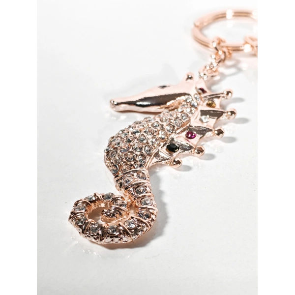 Taşlı Denizatı Anahtarlık Rose Gold – Işıltılı Şık Çanta & Anahtar Aksesuarı