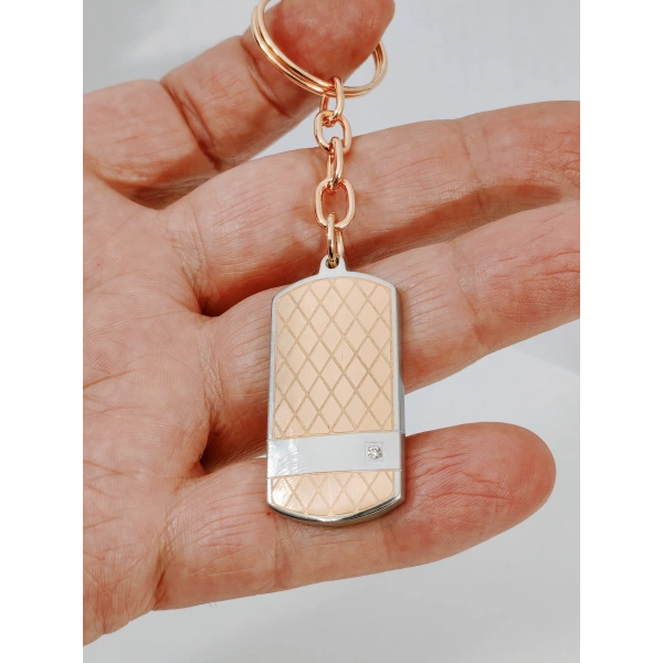 Rose Gold & Gümüş Çift Renkli Zirkon Taşlı Geometrik Metal Künye Anahtarlık - Premium Tasarım