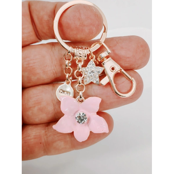 Zirkon Taşlı Yıldız ve Çiçek Figürlü Rose Gold Lüks Anahtarlık & Çanta Aksesuarı