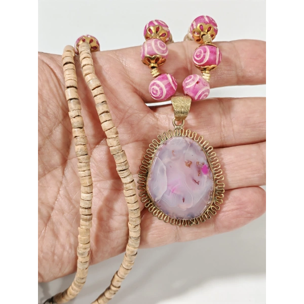 Kadın Gold Renk Pembe Akik Etnik Taşlı Bohem Kolye - El Yapımı Tasarım Şık Takı