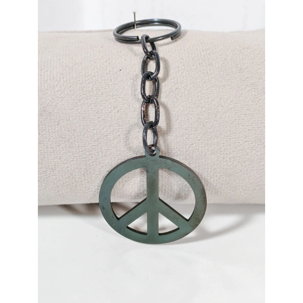 Barış Sembolü Figürlü Metal Anahtarlık - Minimalist ve Anlamlı Hediyelik Aksesuar